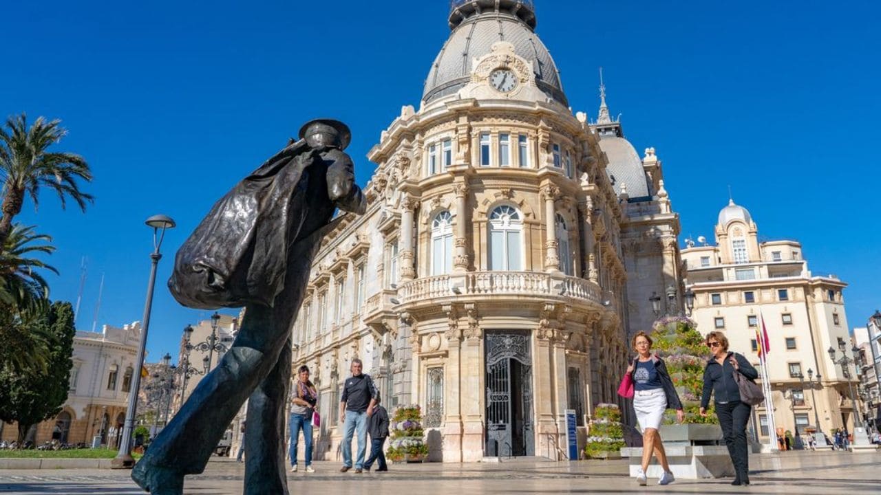 Cartagena lanza un plan urgente para garantizar la accesibilidad en los edificios municipales
