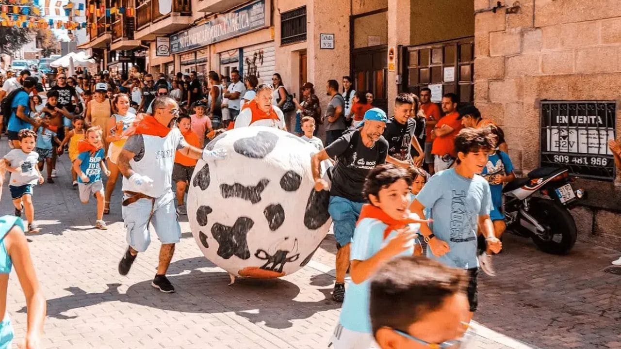 Manzanares El Real apuesta por la inclusión de sus fiestas y presenta un programa con actividades adaptadas