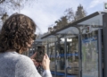 Granada instala NaviLens en 300 paradas de autobús para personas con discapacidad