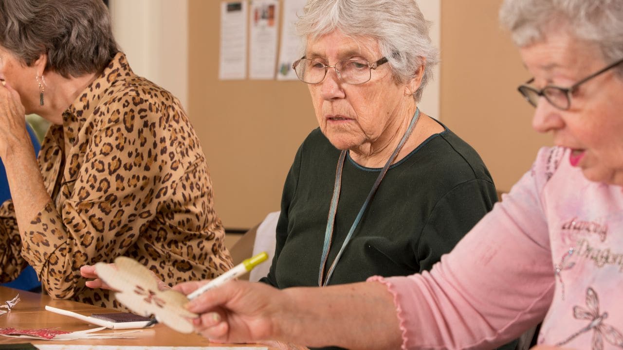 Andalucía anuncia 3.000 nuevas plazas para personas mayores en residencias y centros de día