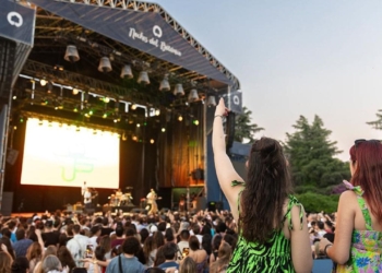 Concierto accesible para personas con discapacidad auditiva en Noches del Botánico