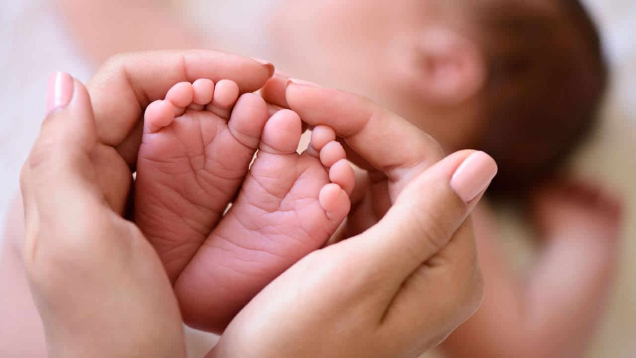 La familia de un niño de un año solicita reducir el plazo para obtener el certificado de dependencia