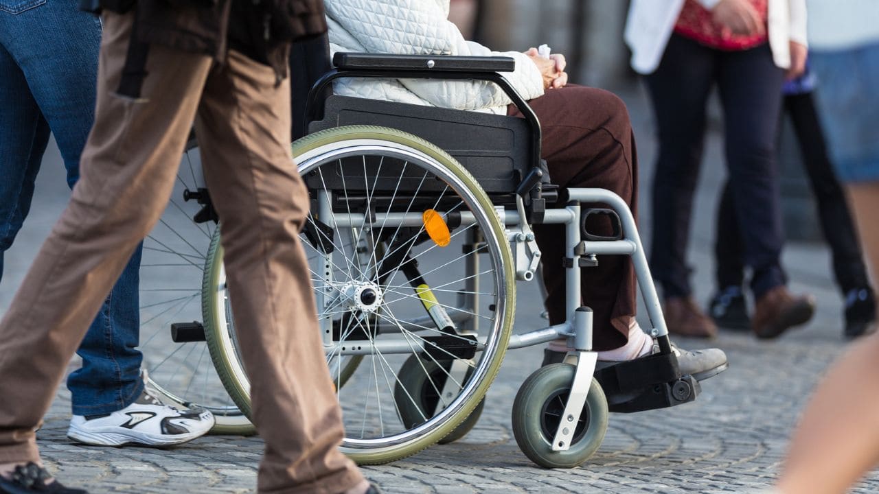 Importancia del diseño y gestión de infraestructuras enfocado en personas con discapacidad