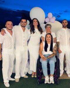 María, una joven con lesión medular y víctima del robo de la batería de su silla: "Sentí que me habían quitado la libertad"