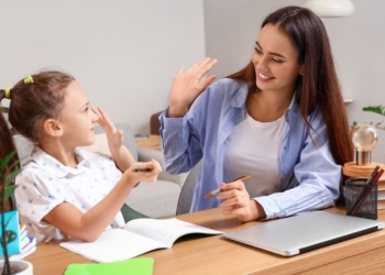 Señales para detectar la pérdida auditiva en niños