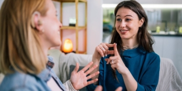 Exigen medidas para acabar con la discriminación hacia las personas sordas