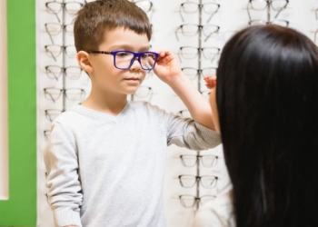 Ayudas de hasta 100 euros para la compra de gafas y lentillas en España