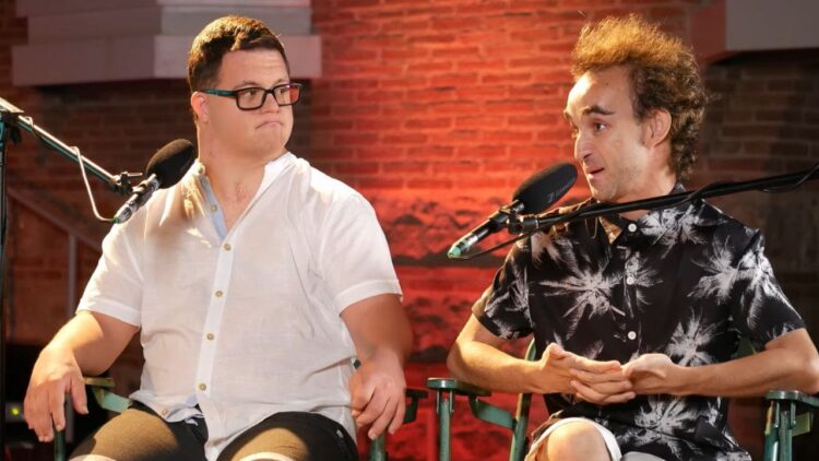 Christopher y David, actores con discapacidad