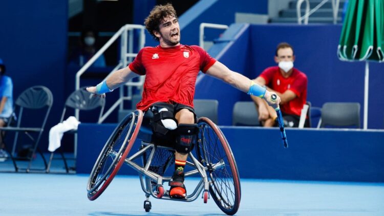 Daniel Caverzaschi, tenista en silla de ruedas, sobre la discapacidad: "Llegaré más tarde, pero llegaré más lejos"