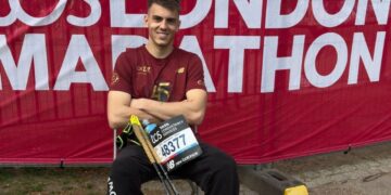 Tim Marovt, deportista con una lesión medular que desafió a su propio diagnostico para ser corredor de maratones